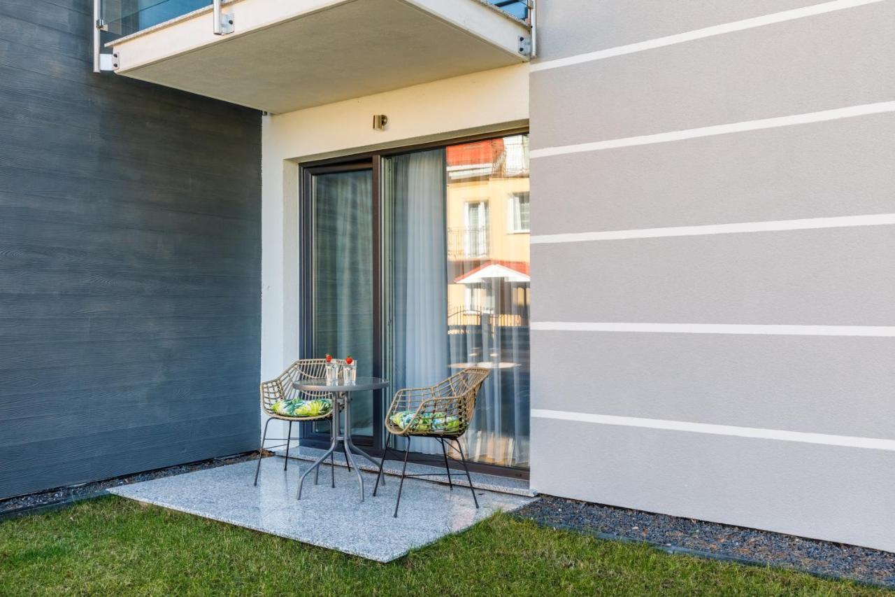 Apartment With Parking 500 M From The Sea By Noclegi Renters Мендзиводзе Екстер'єр фото