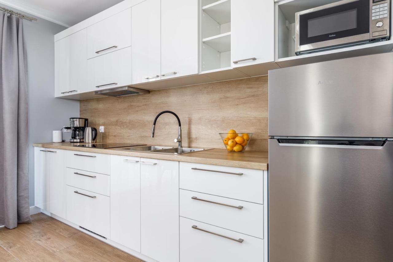 Apartment With Parking 500 M From The Sea By Noclegi Renters Мендзиводзе Екстер'єр фото